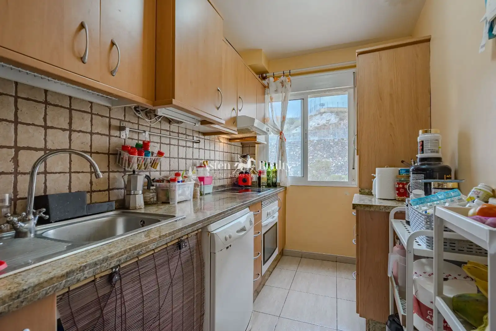 Küche von Wohnungen zum Verkauf in Arona mit Terrasse, Abstellraum und Alarm