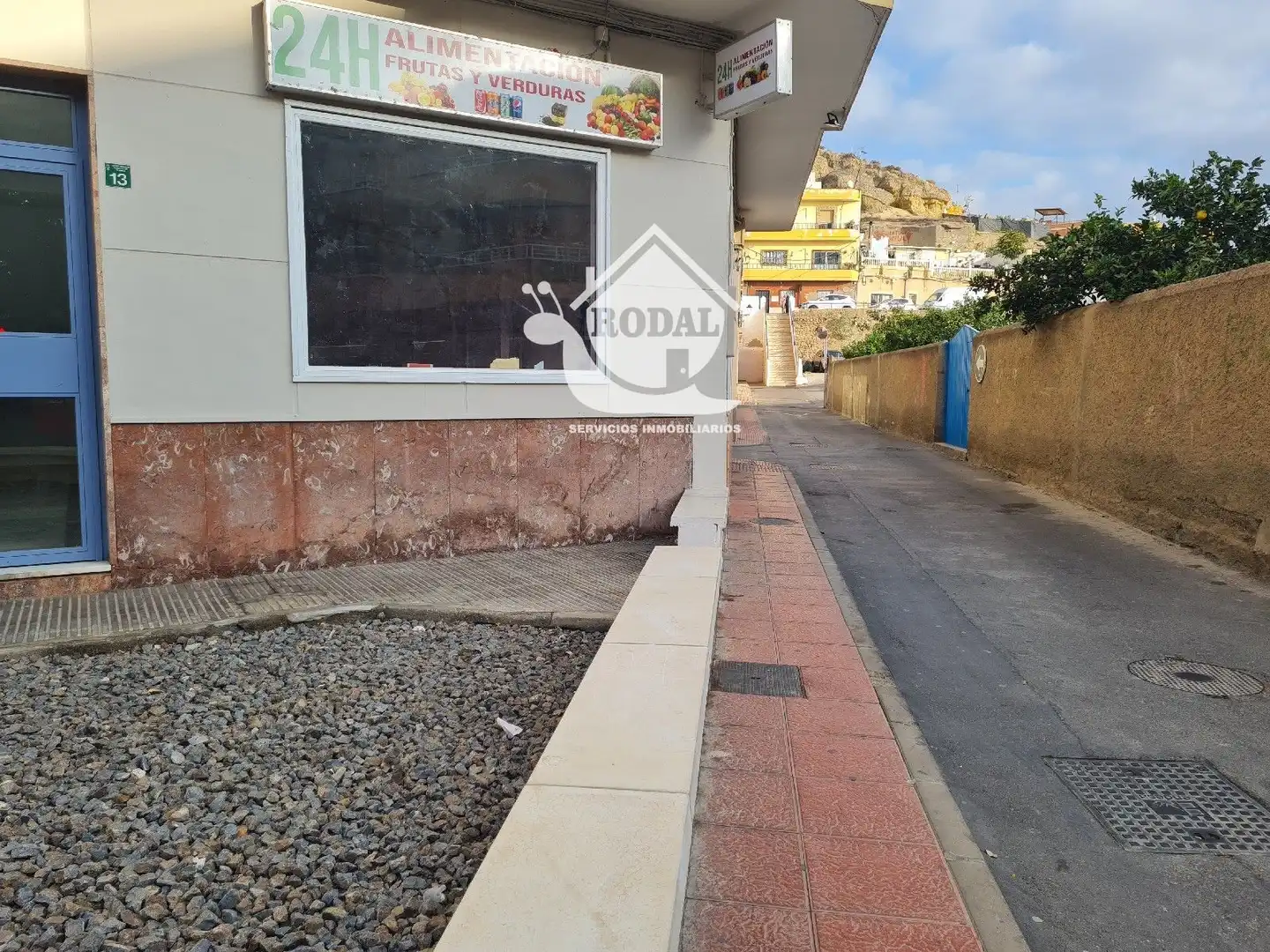 Vista exterior de Local en venta en Huércal de Almería con Internet y Alarma