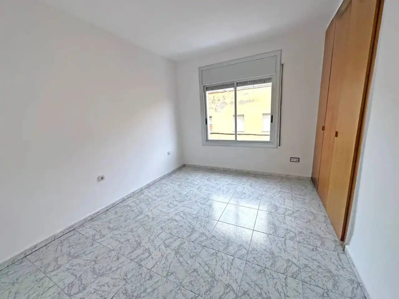 Dormitori de Dúplex en venda en Terrassa amb Calefacció, Terrassa i Moblat