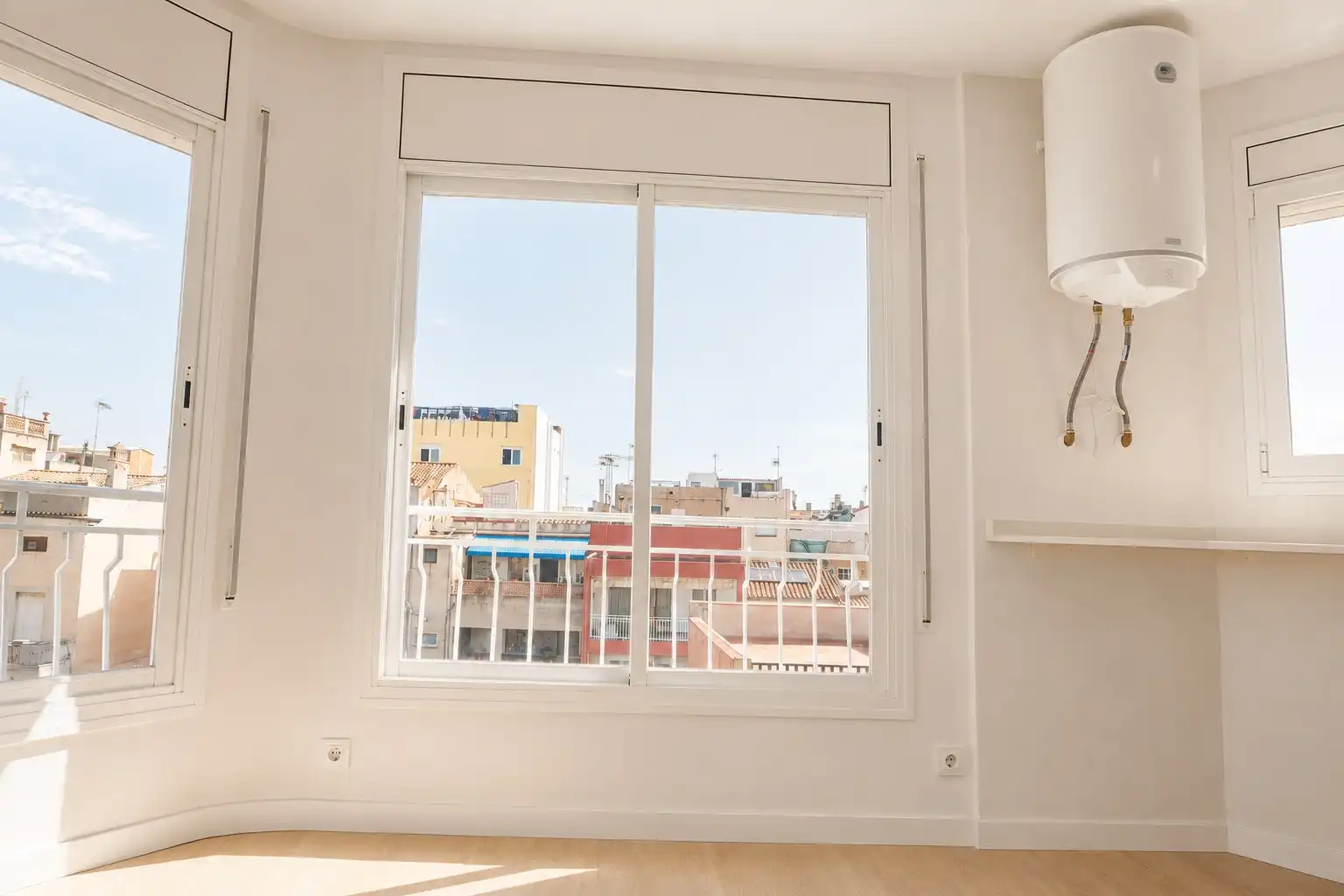 Habitación de Ático en venta en Malgrat de Mar con Aire acondicionado, Calefacción y Parquet