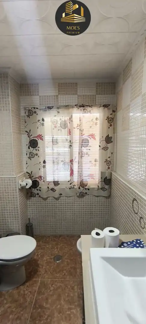 Bathroom of Flat for sale in Úbeda  with Air Conditioner, Heating and Terrace