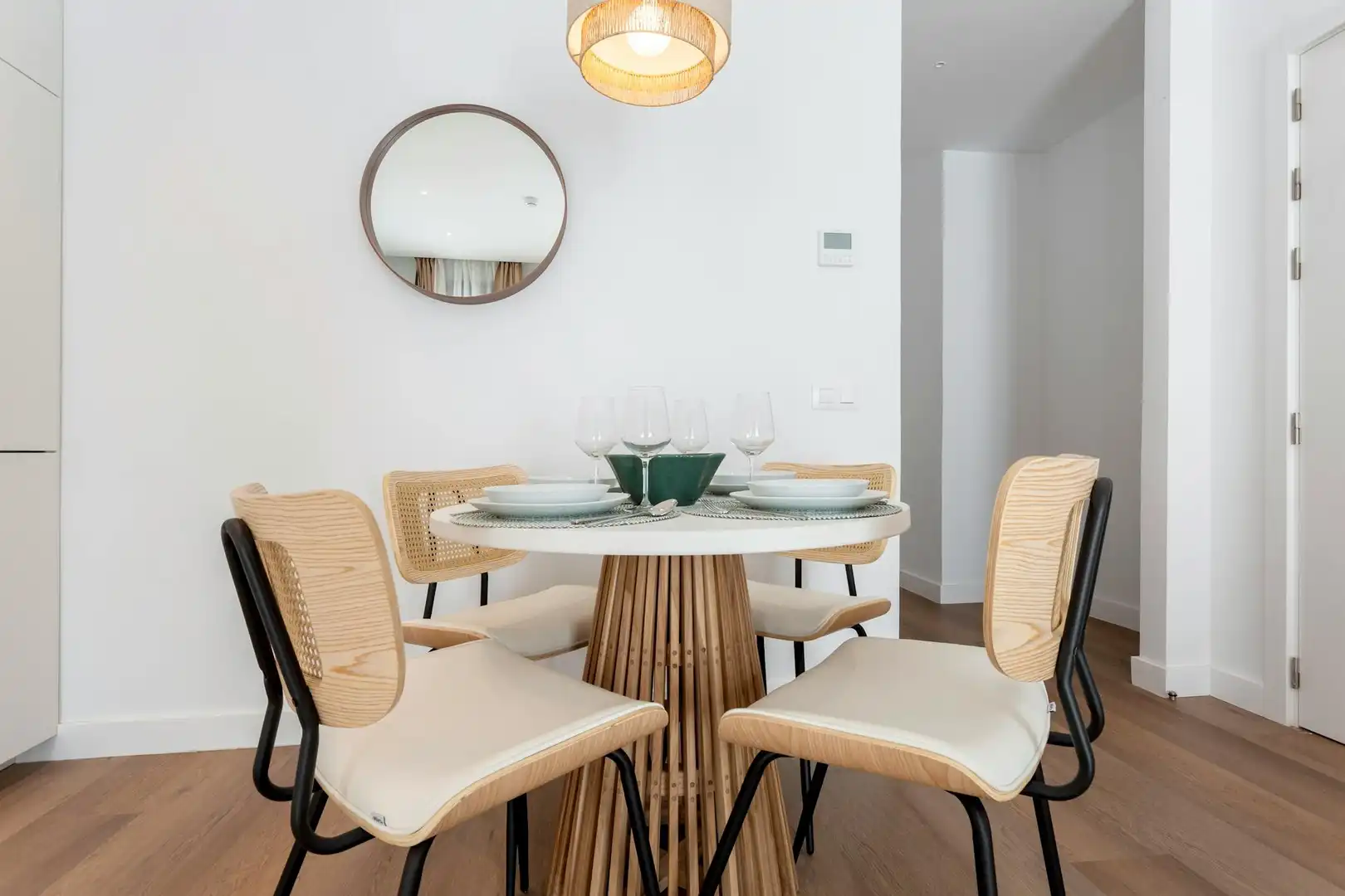 Dining room of Flat for rent in Madrid  with Air Conditioner, Heating and Washing machine