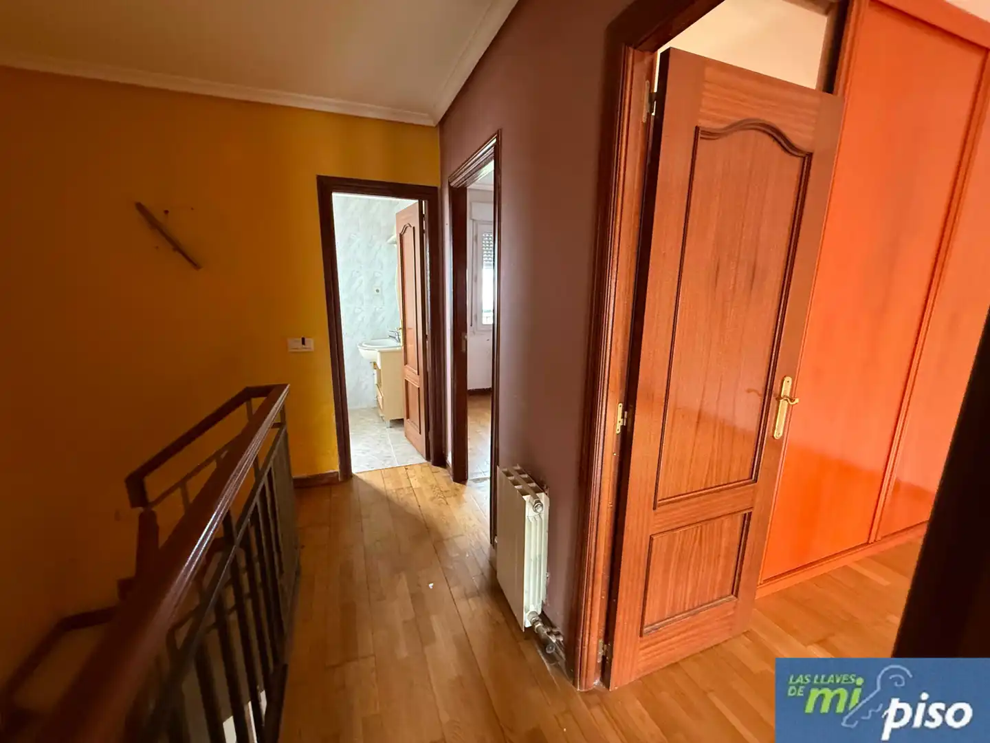 Casa adosada en venda en Cigales amb Calefacció, Jardí privat i Parquet