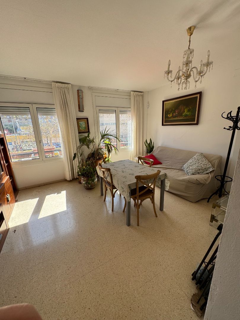 Living room of Duplex for sale in  Barcelona Capital  with Air Conditioner, Heating and Alarm