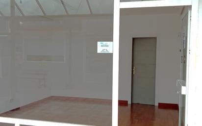 Premises for sale in  Madrid Capital