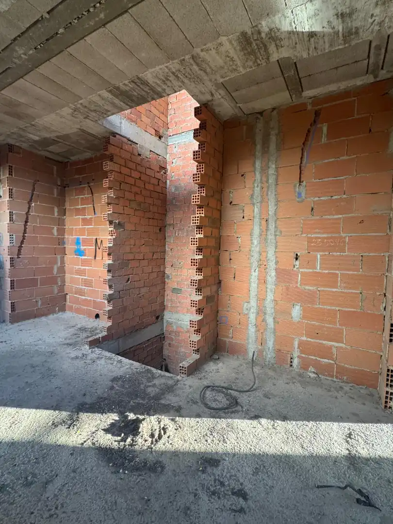 Vista exterior de Casa o xalet en venda en Castuera amb Jardí privat, Terrassa i Traster