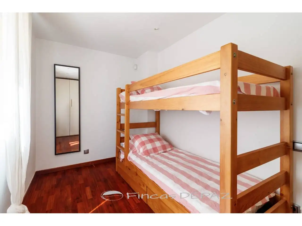 Habitación de Casa o chalet en venta en Sitges con Aire acondicionado, Calefacción y Parquet