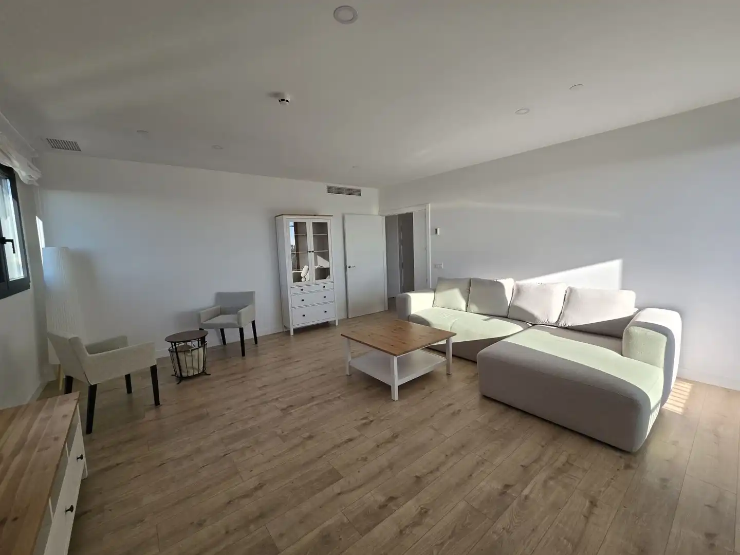 Wohnzimmer von Wohnung zur Miete in Málaga mit Klimaanlage, Heizung und Terrasse