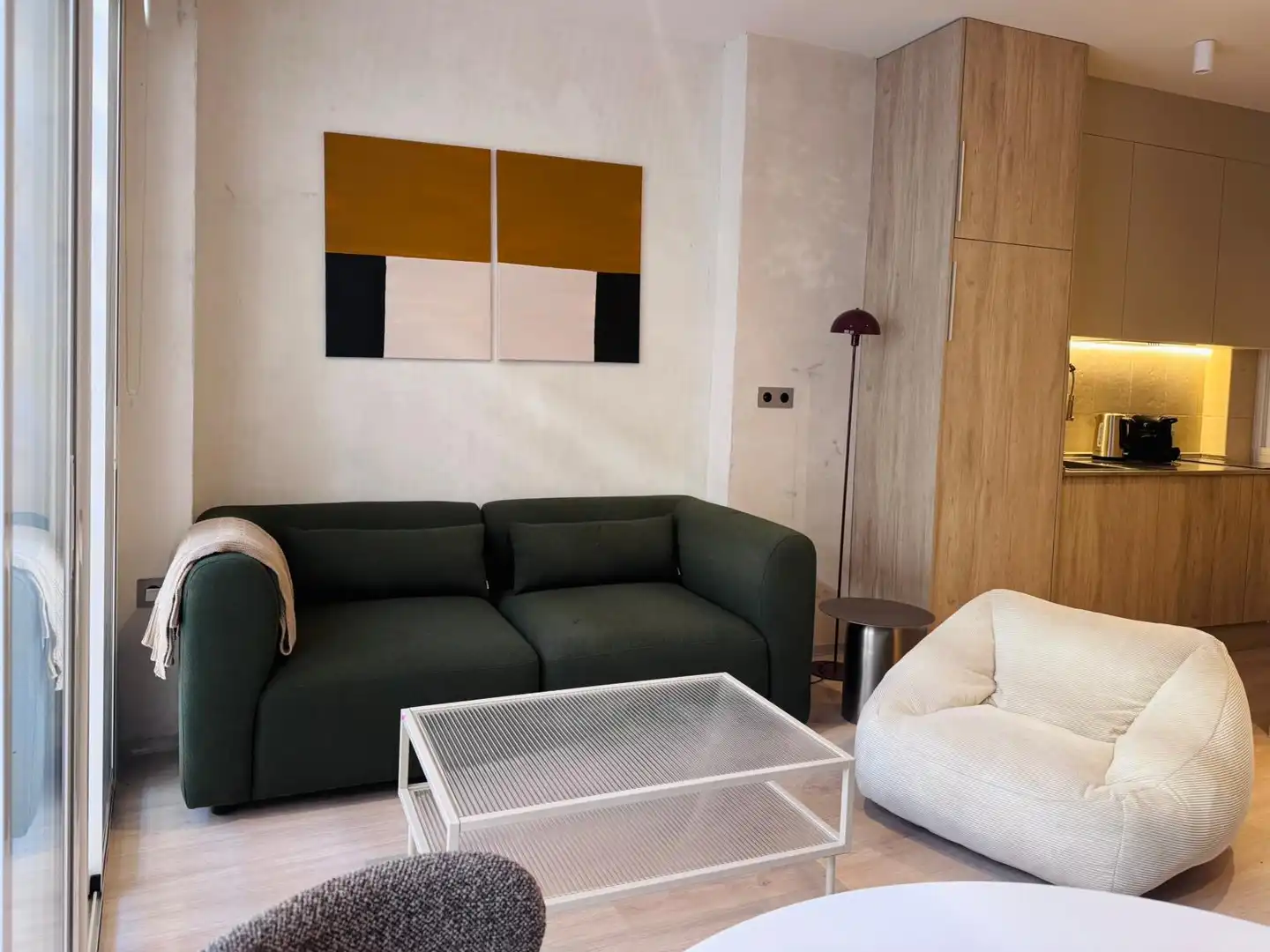 Sala d'estar de Apartament de lloguer en Málaga amb Moblat i Rentadora