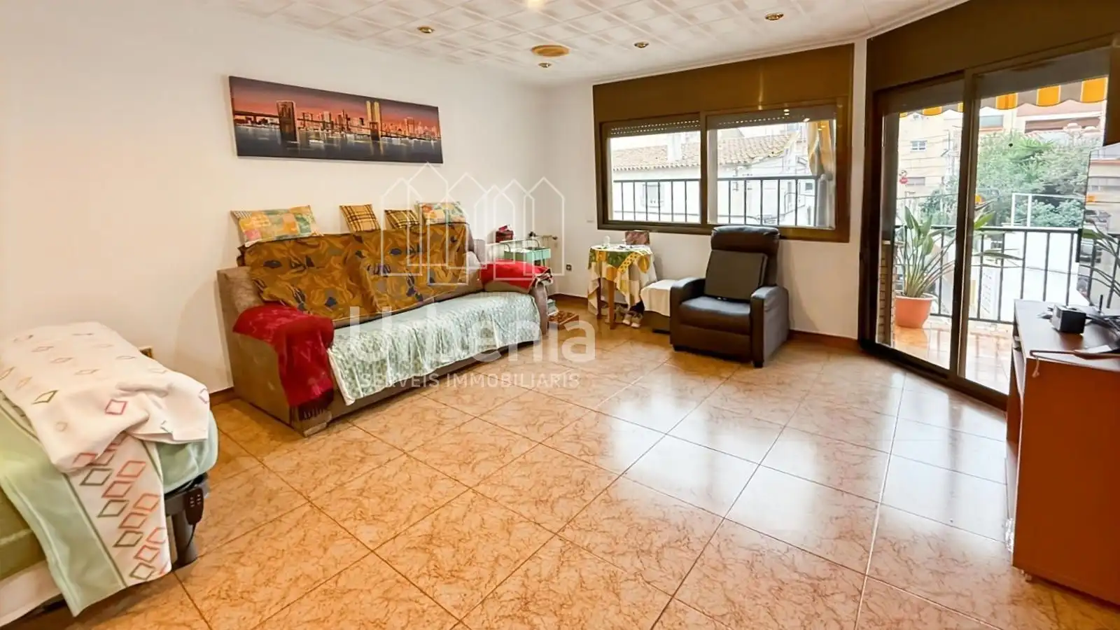 Sala d'estar de Casa adosada en venda en Tordera amb Aire condicionat, Calefacció i Terrassa