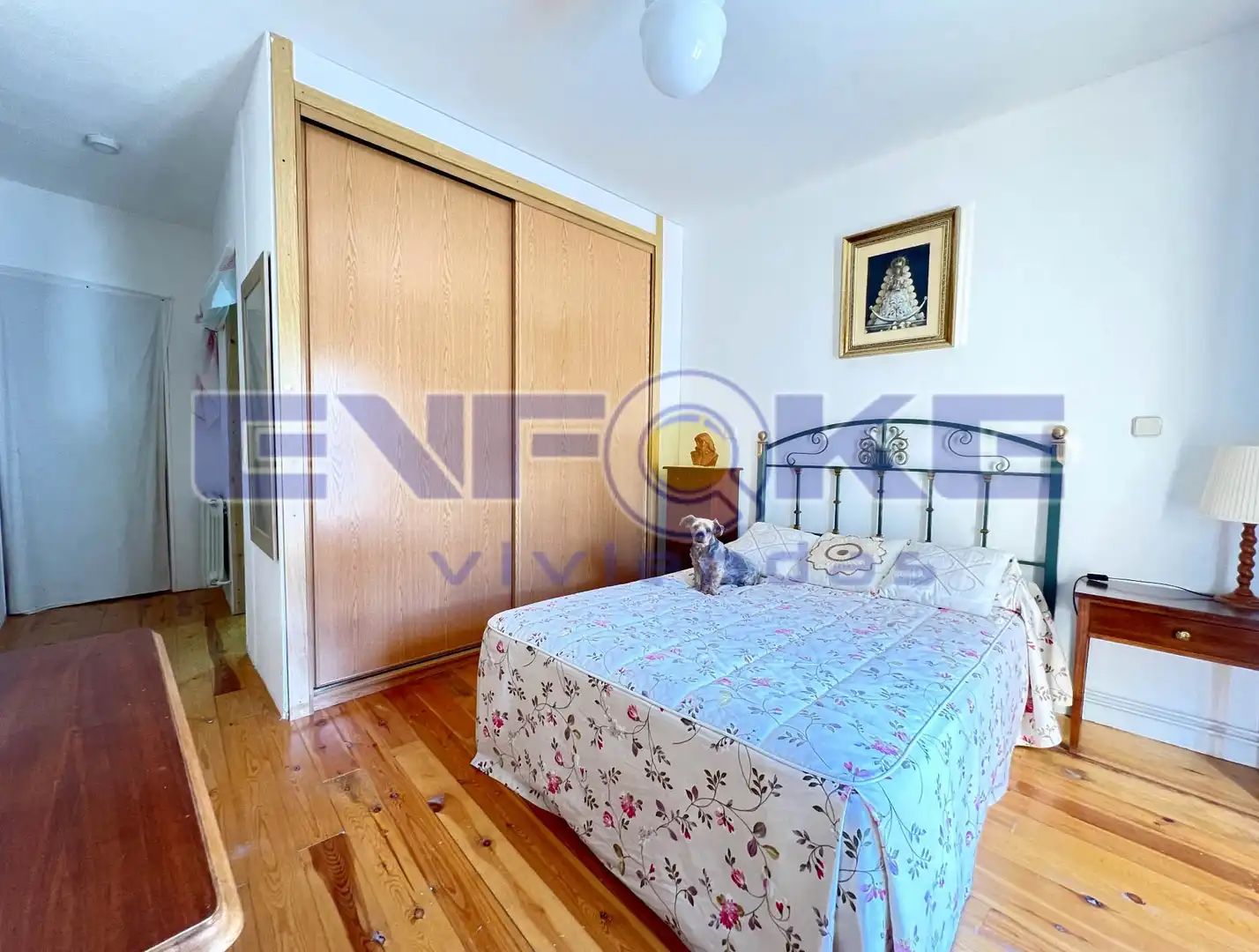 Schlafzimmer von Einfamilien-Reihenhaus zum Verkauf in Moratilla de los Meleros mit Heizung, Parkett und Möbliert