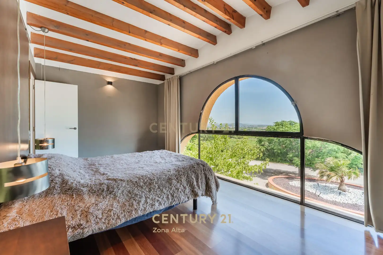 Dormitori de Casa o xalet en venda en Castellví de la Marca amb Piscina