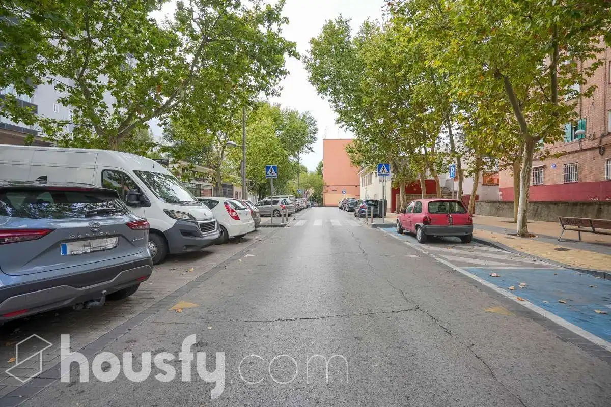 Piso con ascensor en venta en Calle la Chulapona ., imagen 29