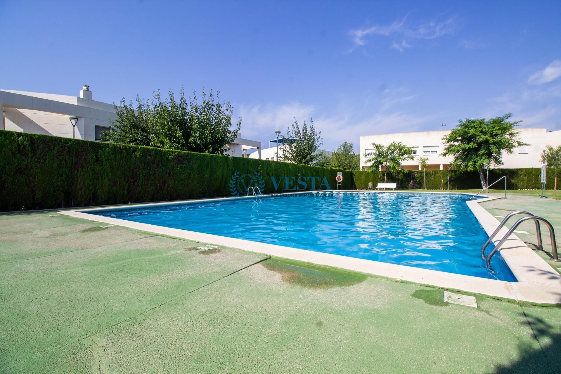 Swimming pool of Flat for sale in  Tarragona Capital  with Air Conditioner, Private garden and Terrace