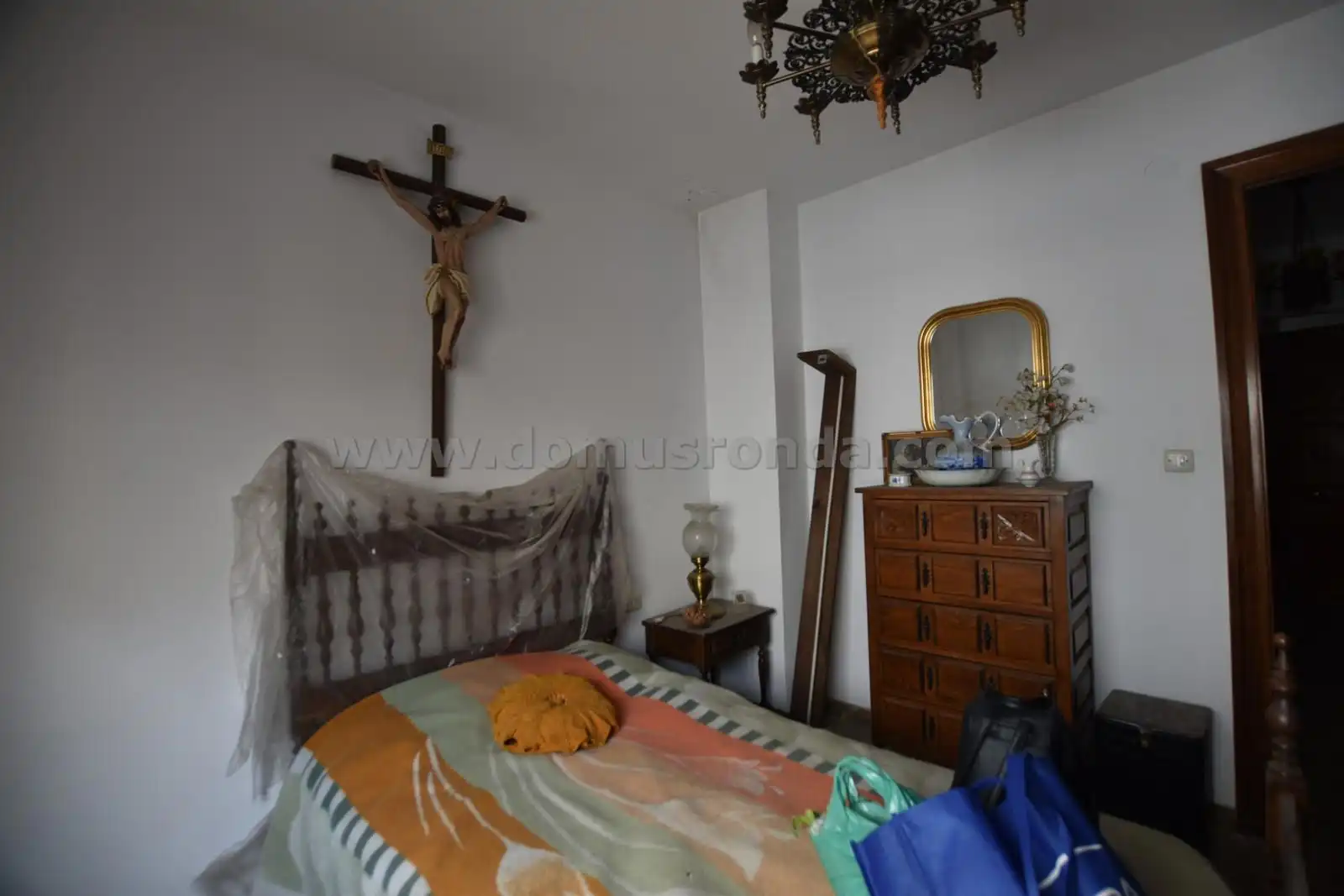 Habitación de Edificio en venta en Ronda