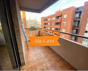 Vista exterior de Pis de lloguer en  Valencia Capital amb Aire condicionat, Calefacció i Terrassa