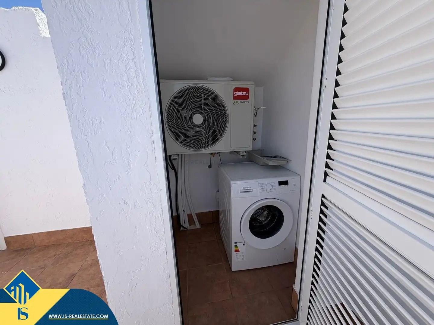 Terrasse von Maisonette zum Verkauf in Torrevieja mit Terrasse, Möbliert und Gemeinschaftspool