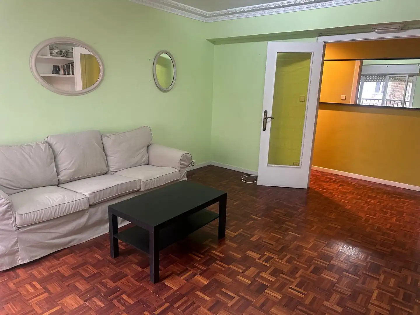 Wohnzimmer von Wohnung zum Verkauf in Oviedo  mit Heizung, Parkett und Terrasse