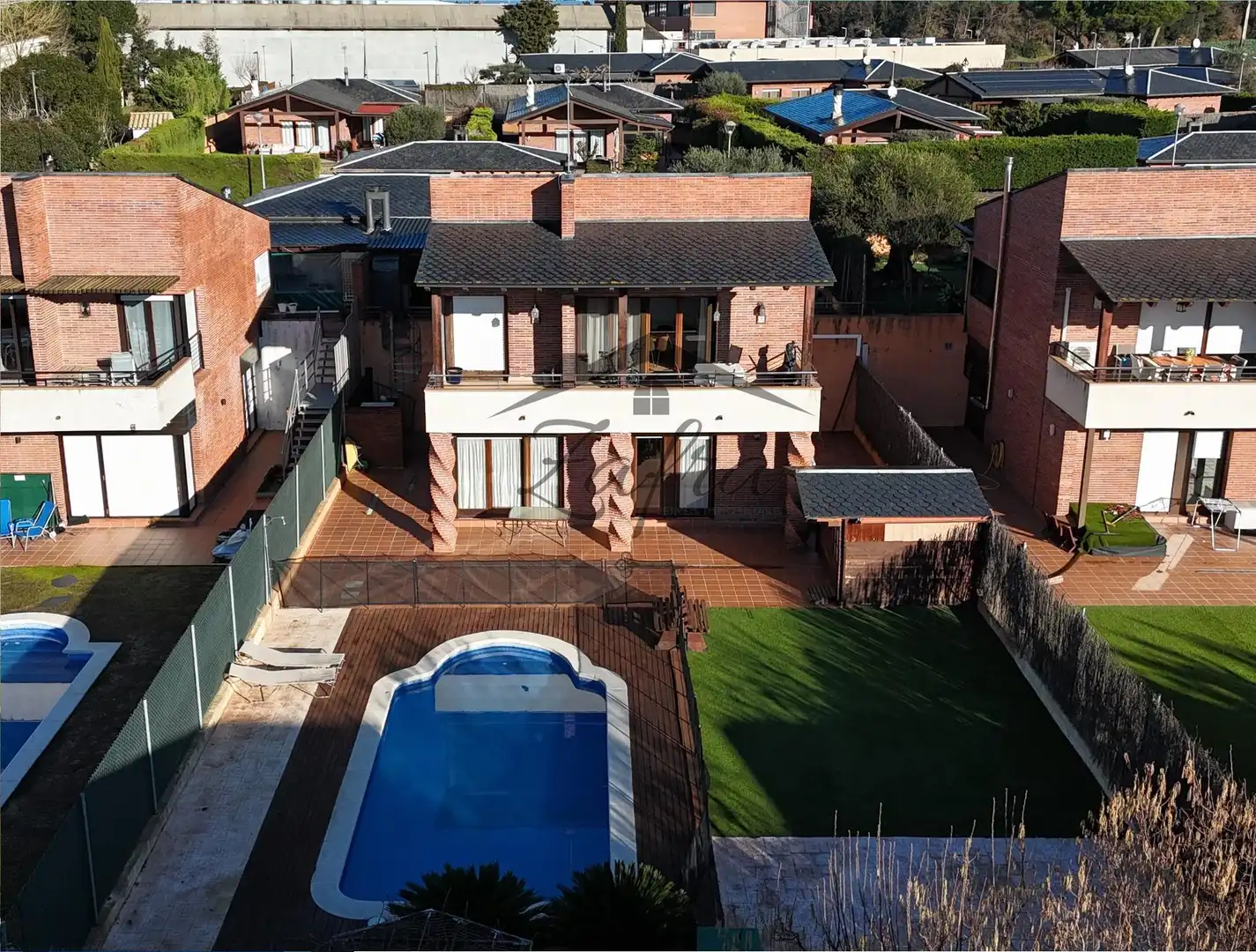 Casa con piscina en venta en Carrer Carrer Can Lluís, imagen 2