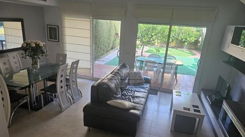 Foto 2 von Einfamilien-Reihenhaus zum Verkauf in Carrer Tramuntana, Pino Alto, Mont-roig del Camp