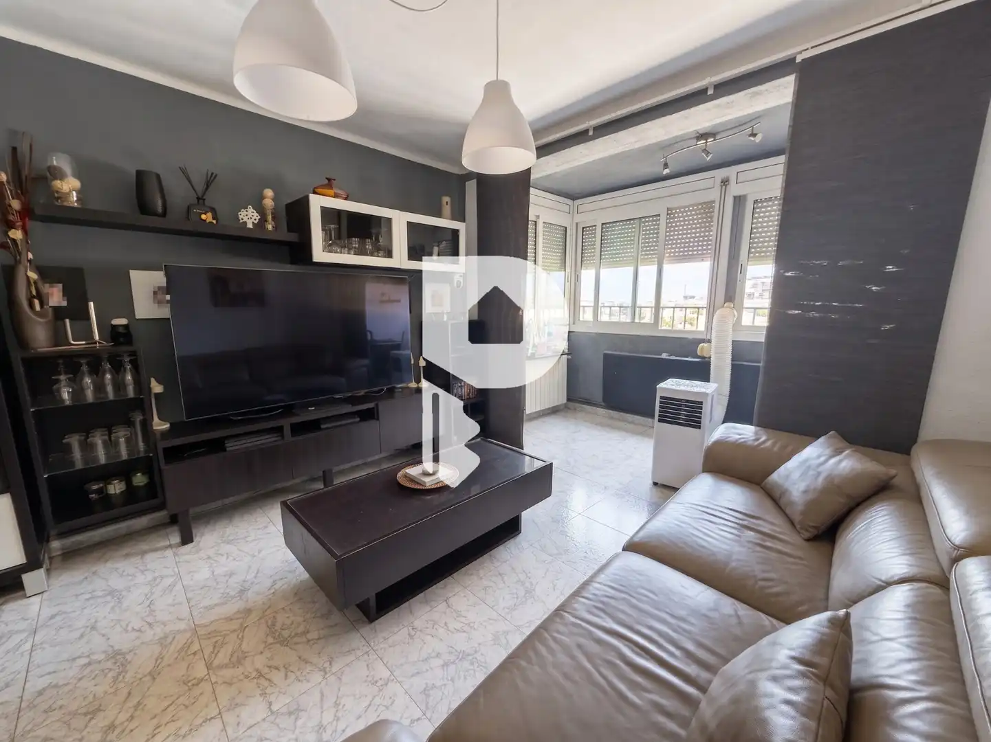 Sala de estar de Apartamento en venta en Sant Vicenç Dels Horts con Calefacción y Internet