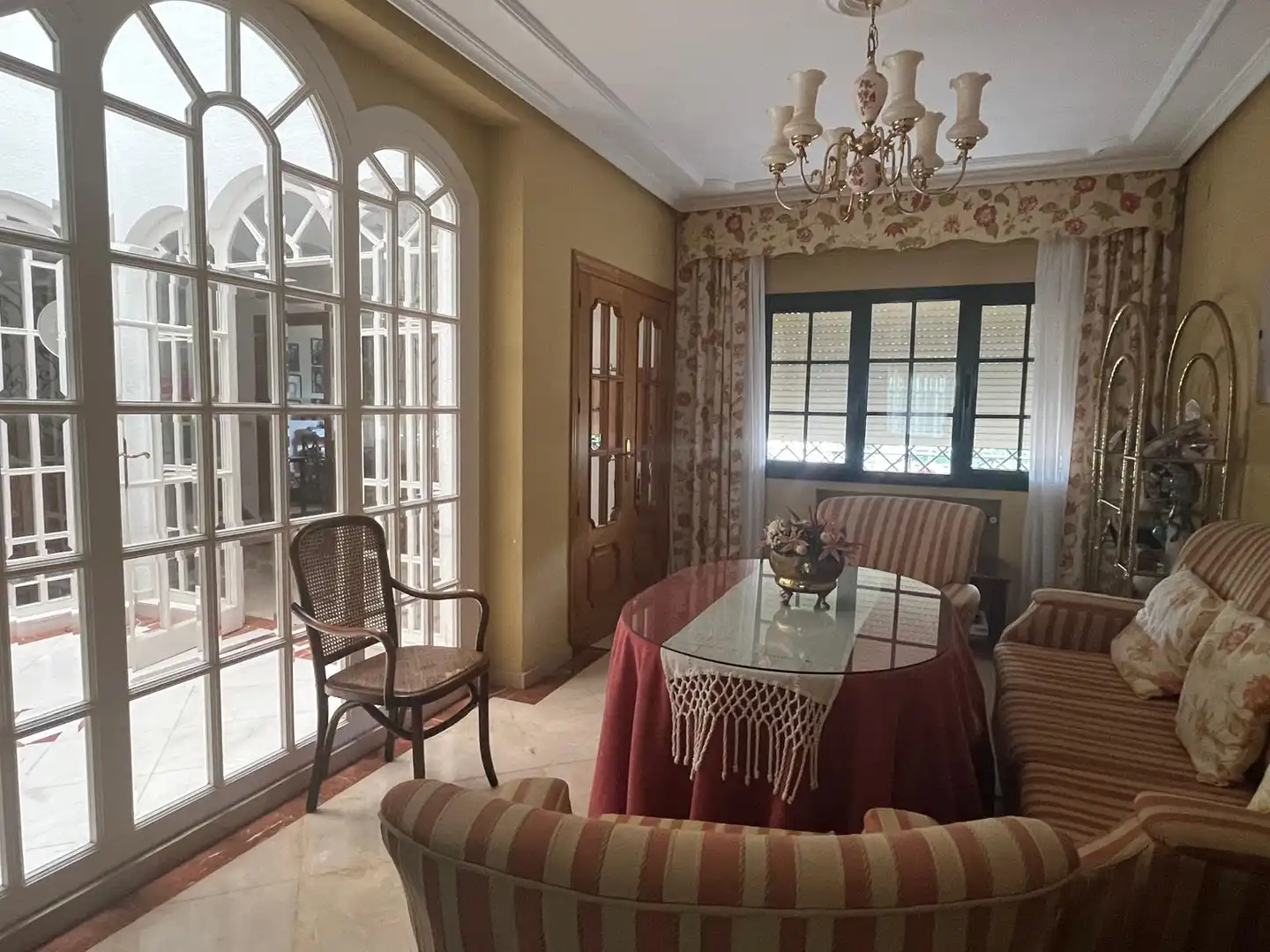 Comedor de Casa o chalet en venta en Trujillo con Aire acondicionado, Calefacción y Jardín privado