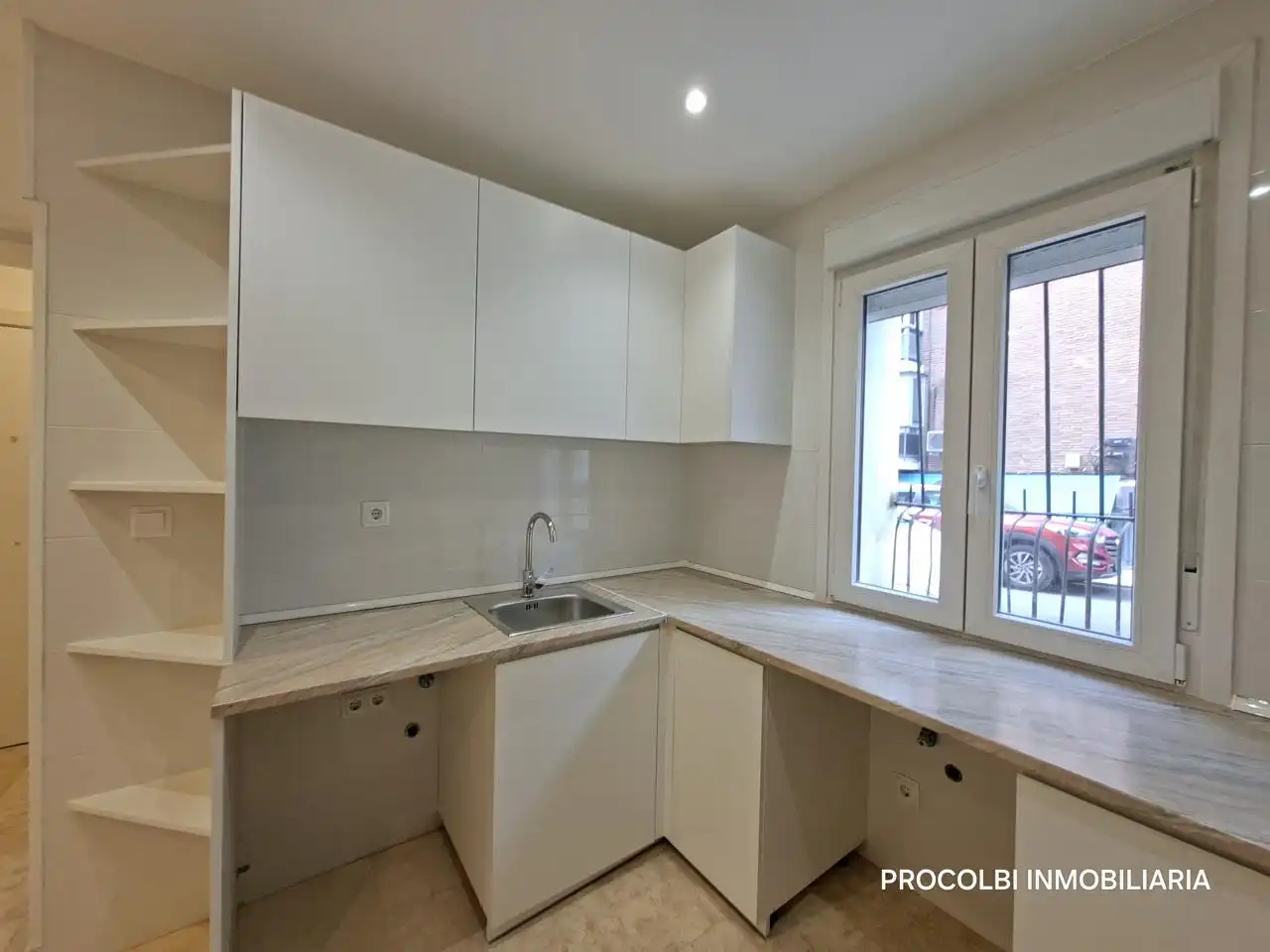 Kitchen of Ground floor for sale in Madrid  with Air Conditioner and Heating