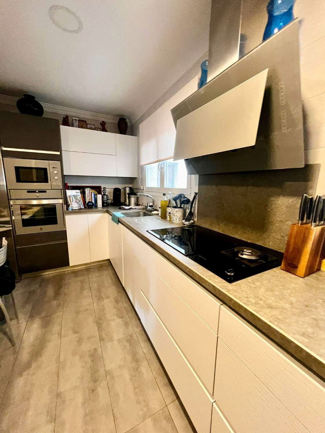 Cocina de Piso en venta en Vélez-Málaga con Parquet y Terraza