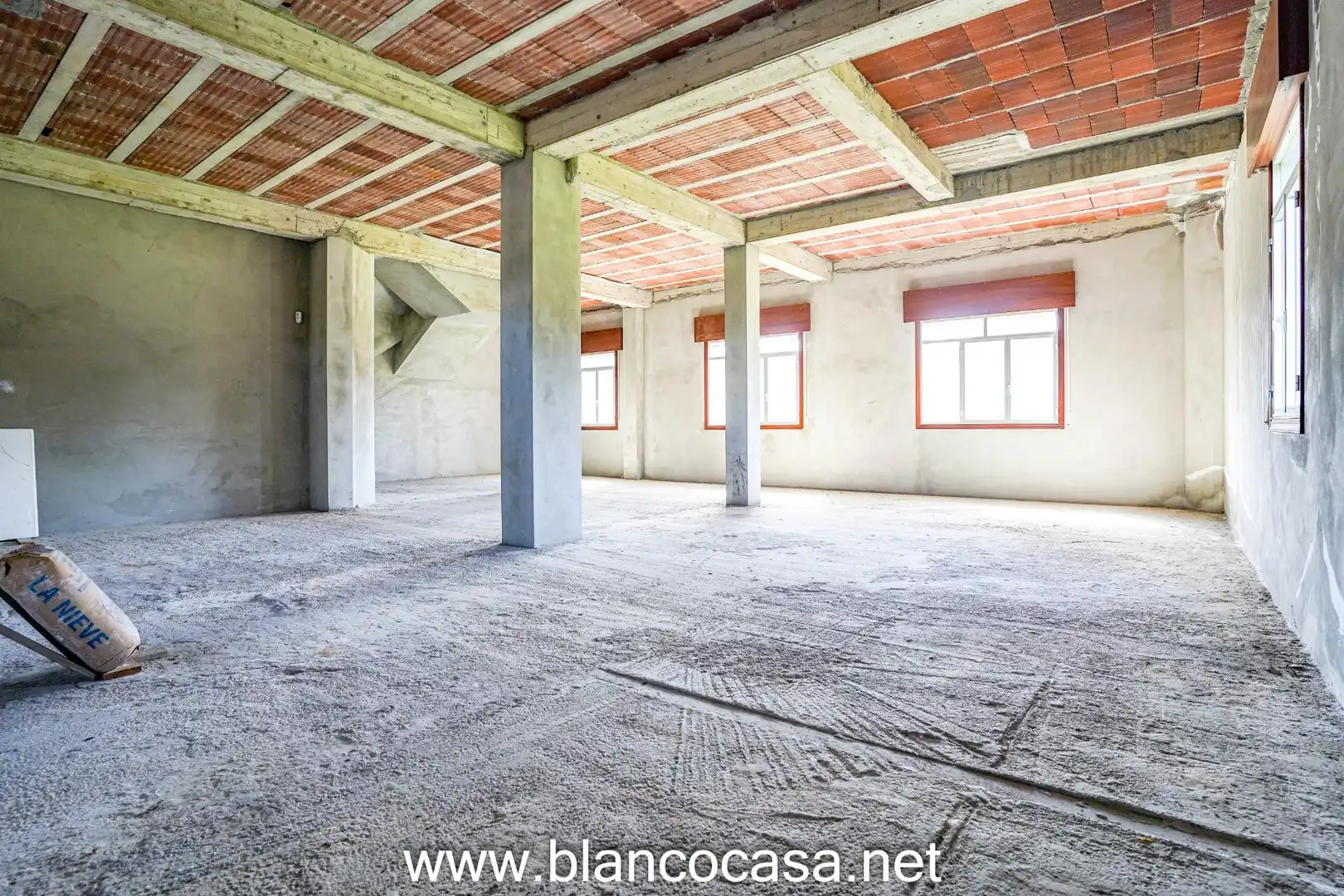Casa o chalet en venta en Carballo con Calefacción, Jardín privado y Trastero