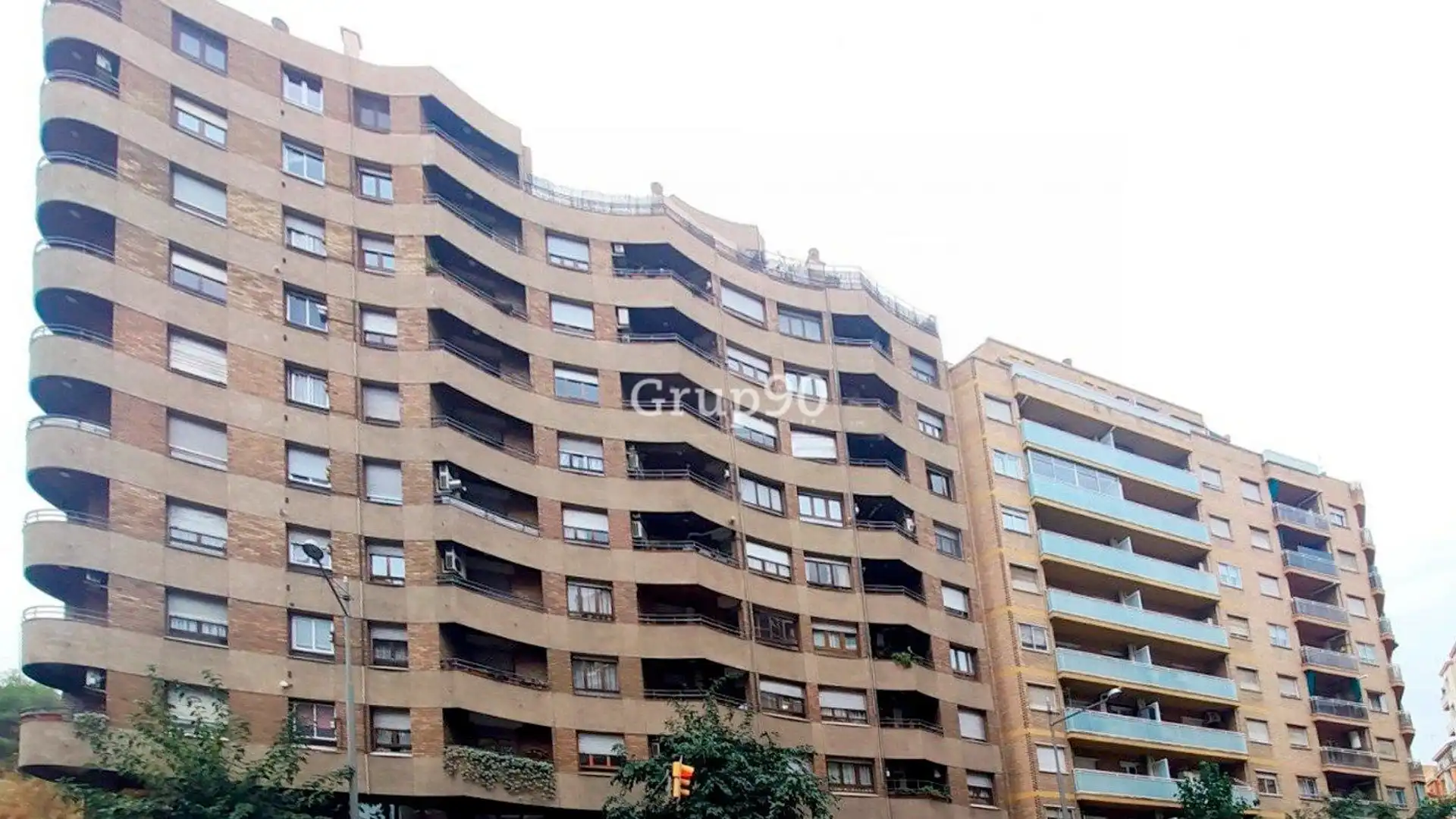 Vista exterior de Local en venta en  Lleida Capital con Aire acondicionado