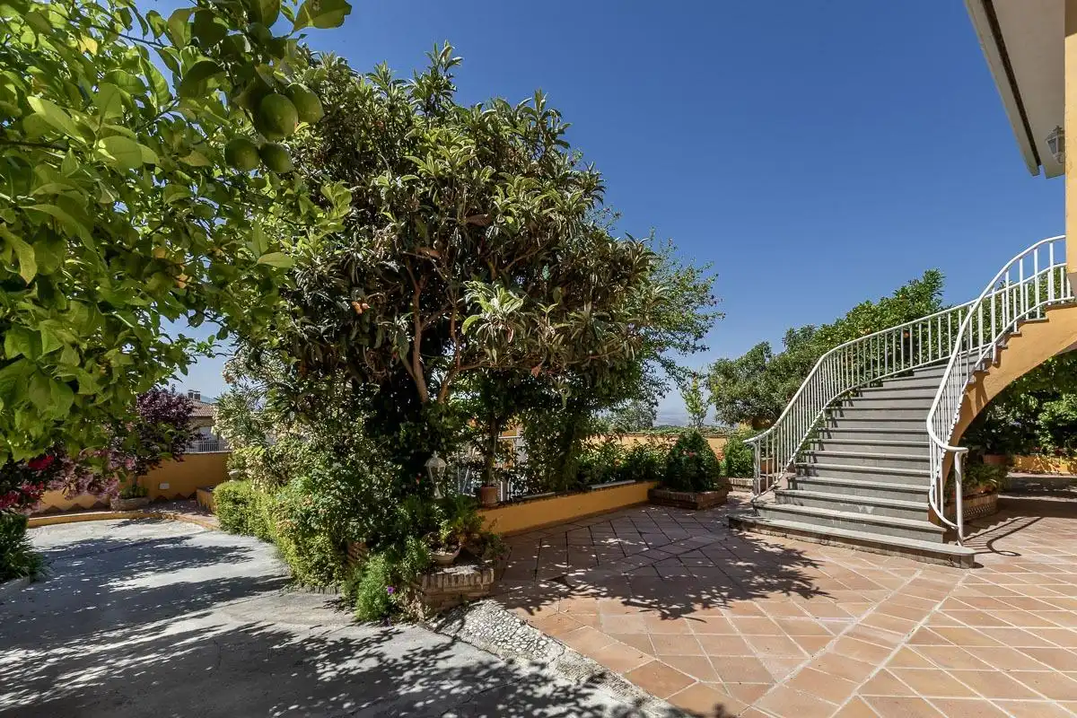 Chalet con piscina en venta en Alfacar, imagen 42