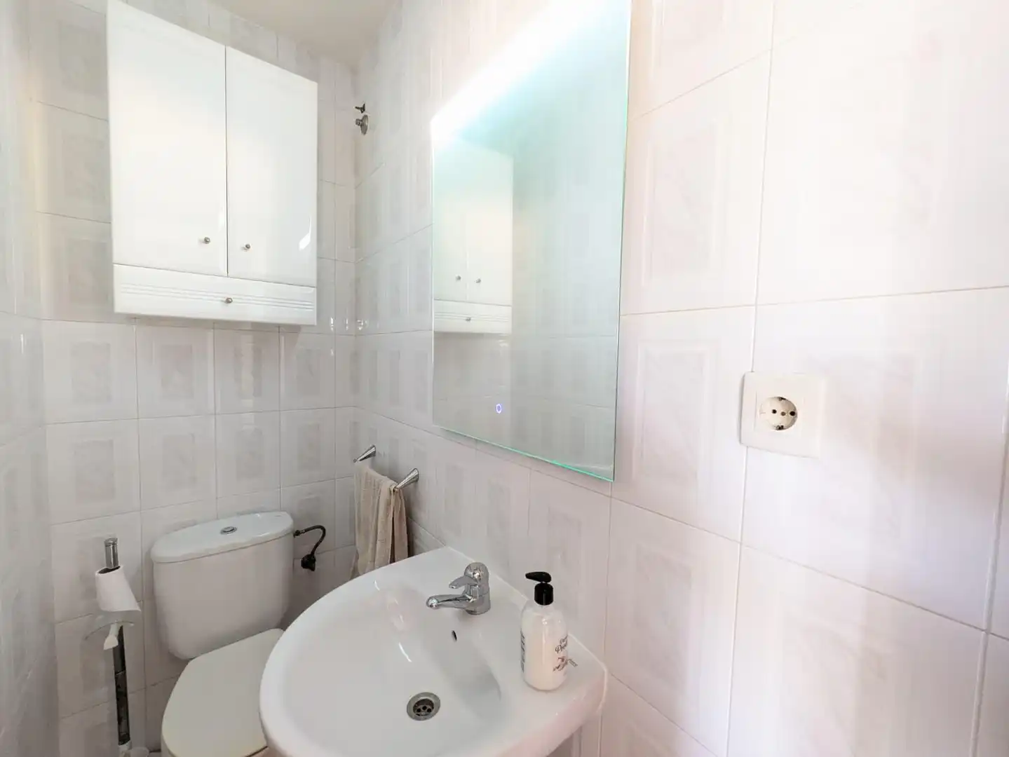 Bathroom of Apartments for sale in Banyeres del Penedès  with Balcony