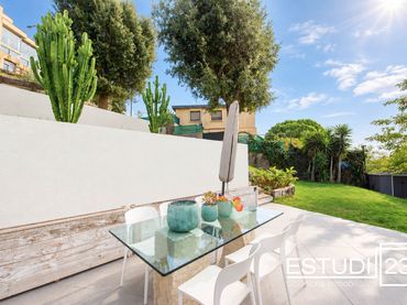 Casa con balcón en venta en Arenys de Munt