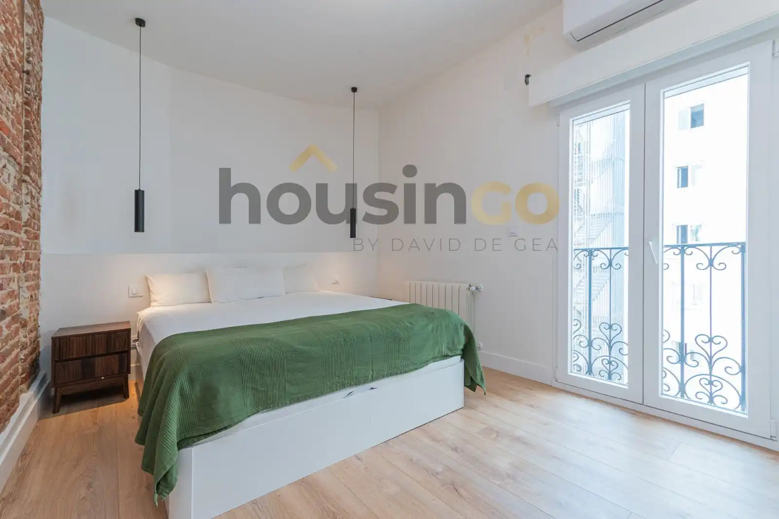 Bedroom of Flat for rent in Madrid  with Air Conditioner, Heating and Terrace