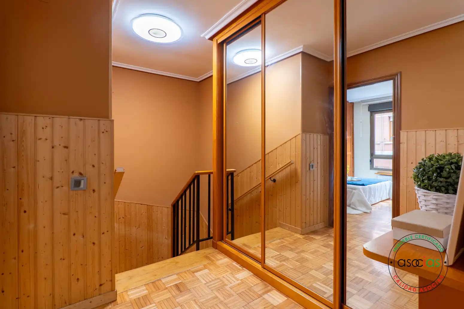 Wohnung zum Verkauf in Gijón  mit Heizung, Parkett und Abstellraum