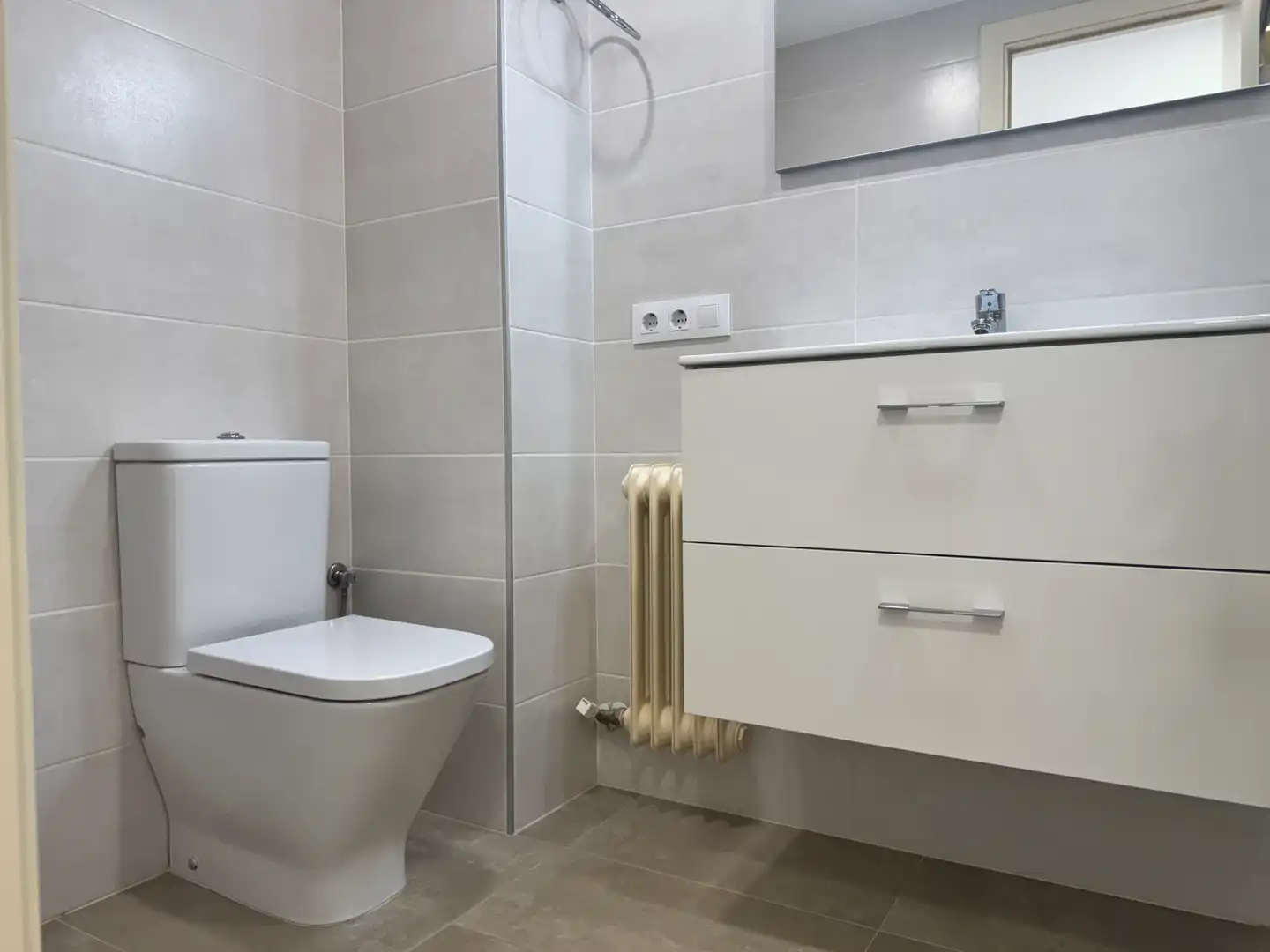 Flat for rent in Rambla de Xavier Cugat, Fontajau - Sant Ponç
