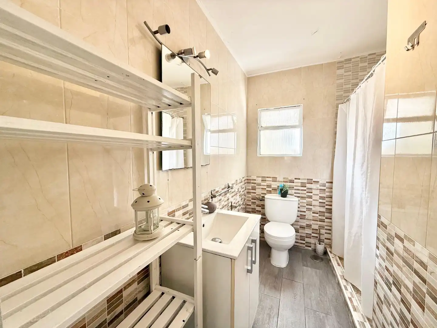 Apartamento de alquiler en Alicante / Alacant, Alicante