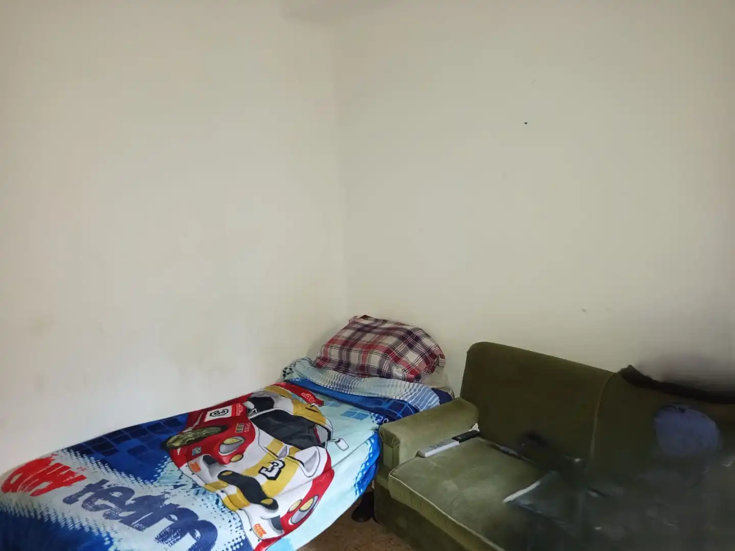 Bedroom of Flat for sale in Madrid  with Heating and Furnished
