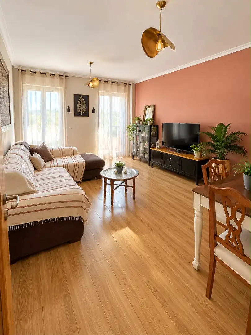 Sala d'estar de Casa adosada en venda en Zona Sur - Barrio Cortes
