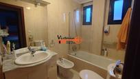 Bathroom of Flat for sale in Castro-Urdiales