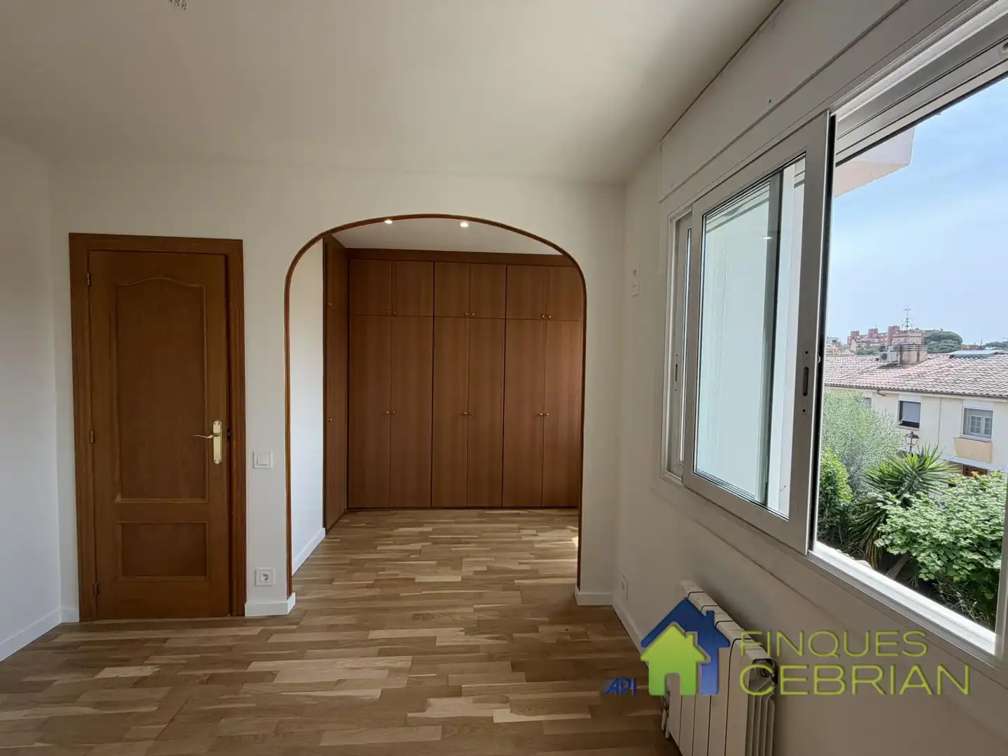 Casa adosada de alquiler en Alella con Calefacción, Jardín privado y Terraza