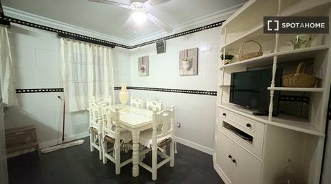 Photo 2 of Apartment to share in La Calzada - La Florida, Sevilla