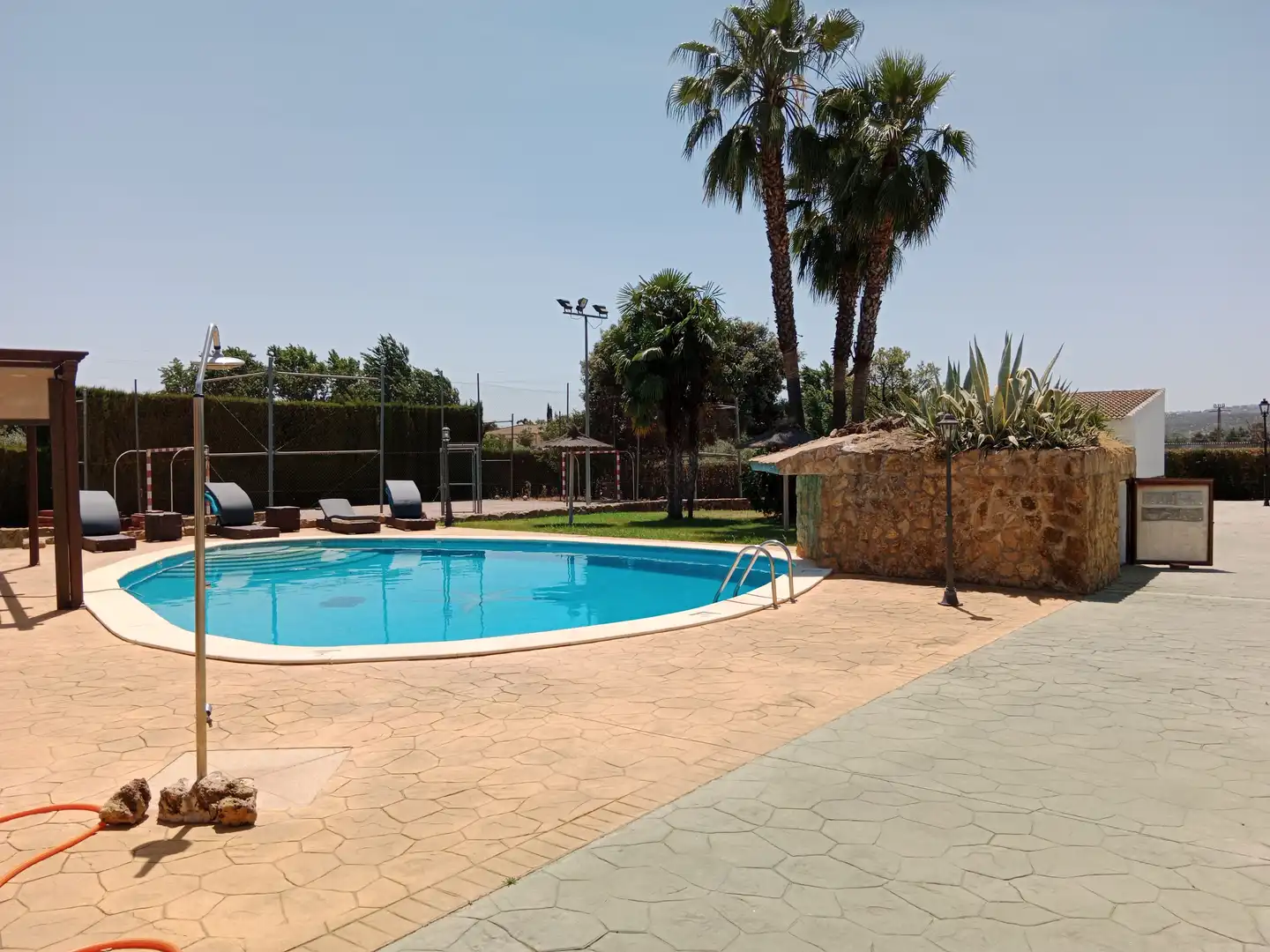 Casa rústica amb piscina en venda a Andújar, imagen 3