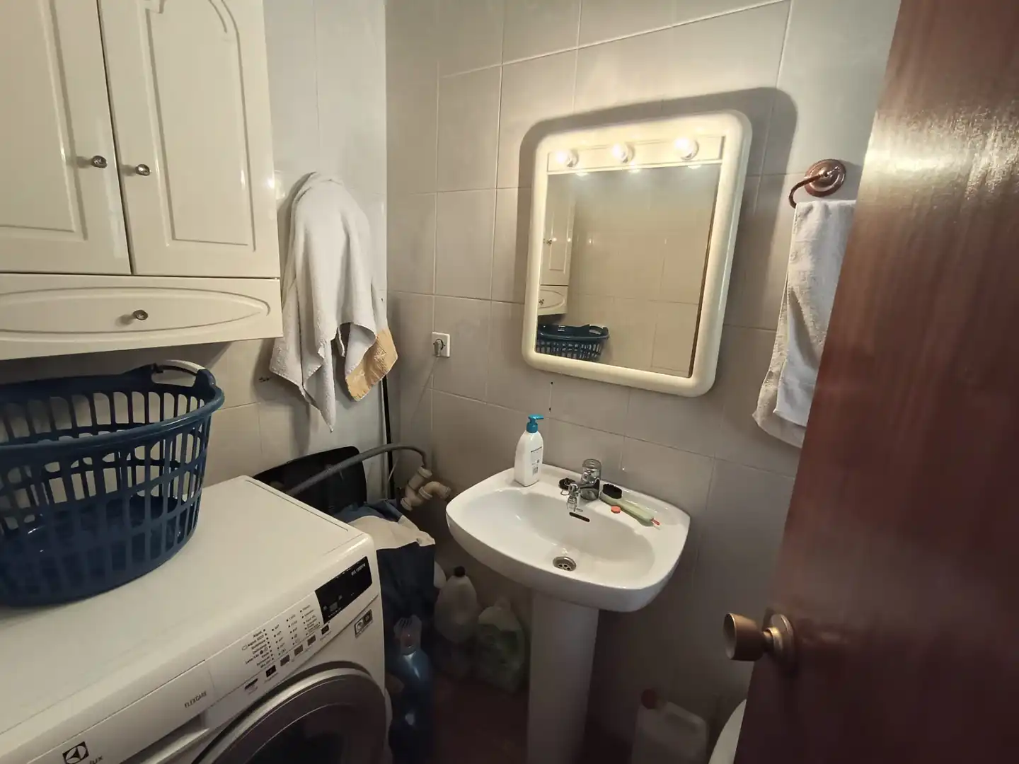 Badezimmer von Einfamilien-Reihenhaus zum Verkauf in Jaén mit Klimaanlage, Heizung und Terrasse