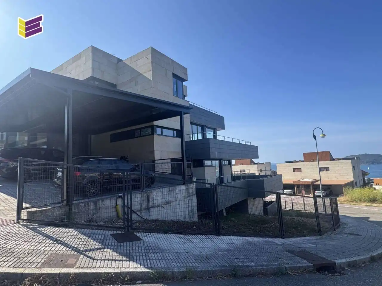 Vista exterior de Pis en venda en Baiona amb Terrassa, Traster i Balcó