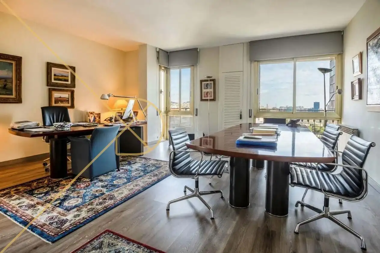 Wohnung zum Verkauf in Barcelona mit Parkett