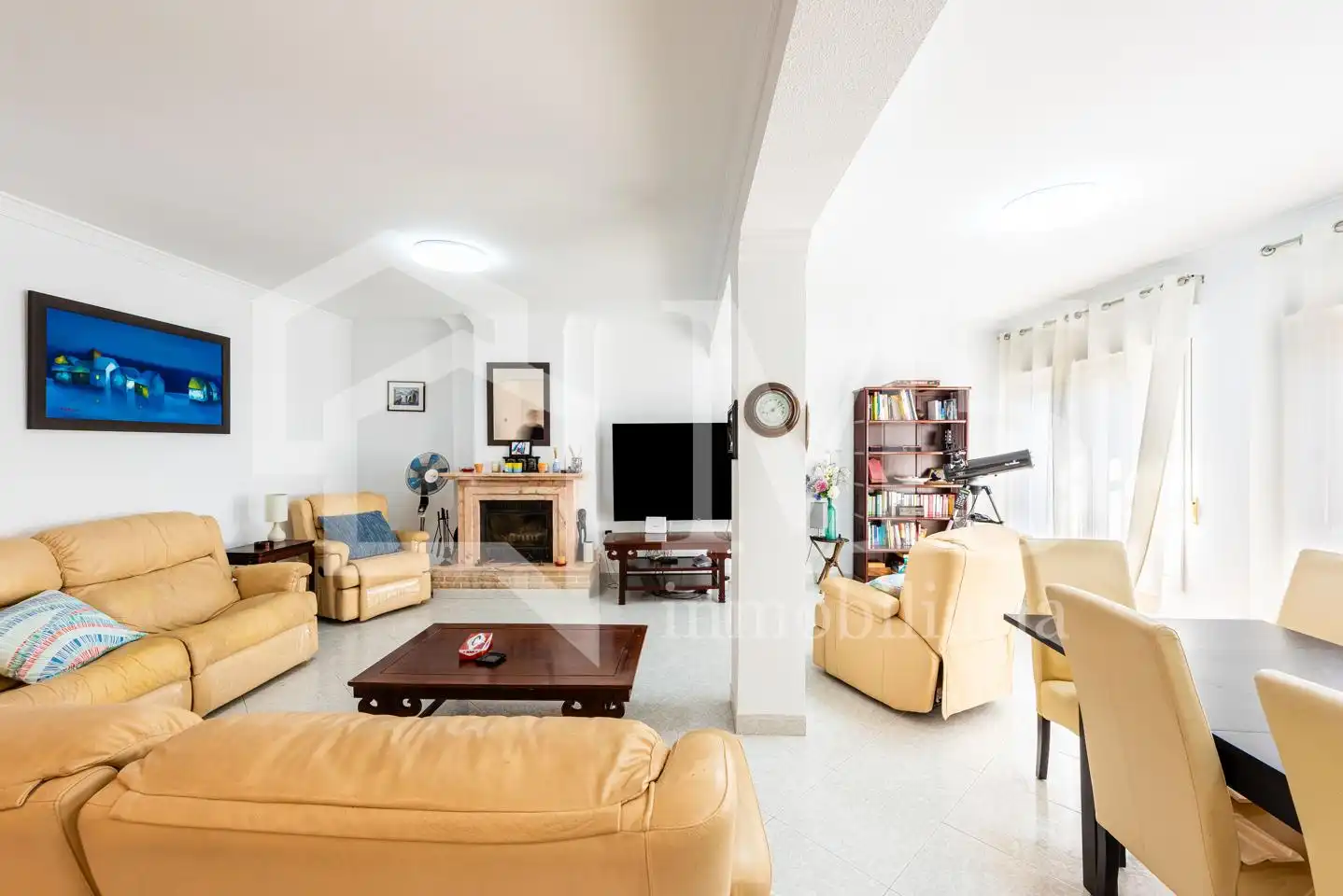 Sala de estar de Casa o chalet en venta en Vélez-Málaga con Jardín privado, Terraza y Piscina