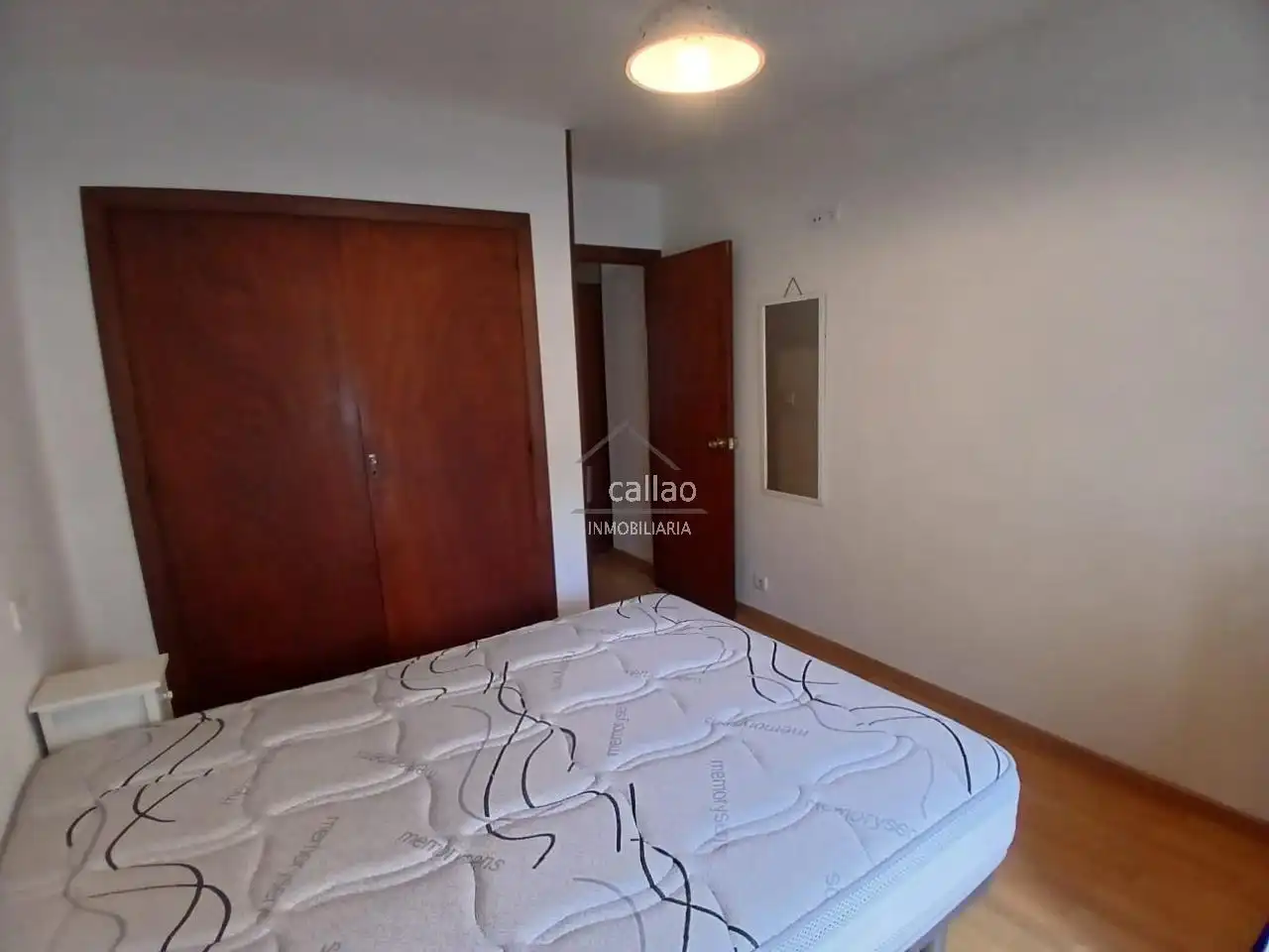 Bedroom of Flat for rent in Ferrol  with Terrace and Furnished