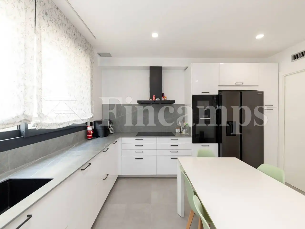 Kitchen of Detached homes for sale in Sabadell  with Air Conditioner, Heating and Private garden