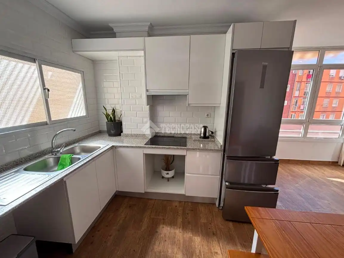 Kitchen of Flat for sale in Málaga  with Terrace